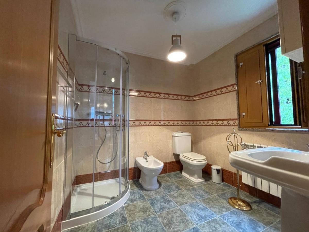 Impresionante Casa Con Parcela En La Naturaleza A Coruña Εξωτερικό φωτογραφία